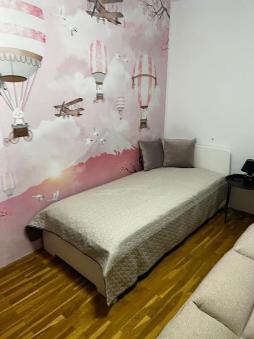 Porec, Tolle 3 Zi-Whg, Sehr Zentral, Top Zustand! Mit Internet Und W-Lan! Exterior foto